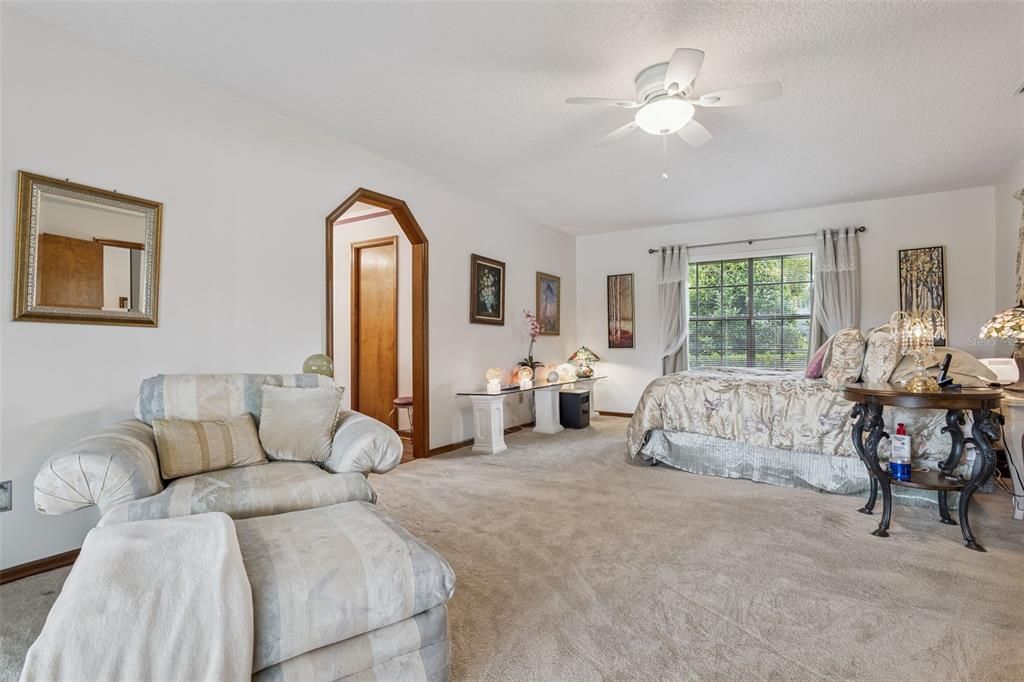 En Venta: $439,000 (3 camas, 2 baños, 1878 Pies cuadrados)