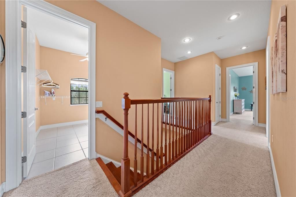 На продажу: $1,080,000 (4 спален, 3 ванн, 2597 Квадратных фут)