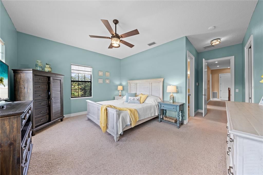 На продажу: $1,080,000 (4 спален, 3 ванн, 2597 Квадратных фут)