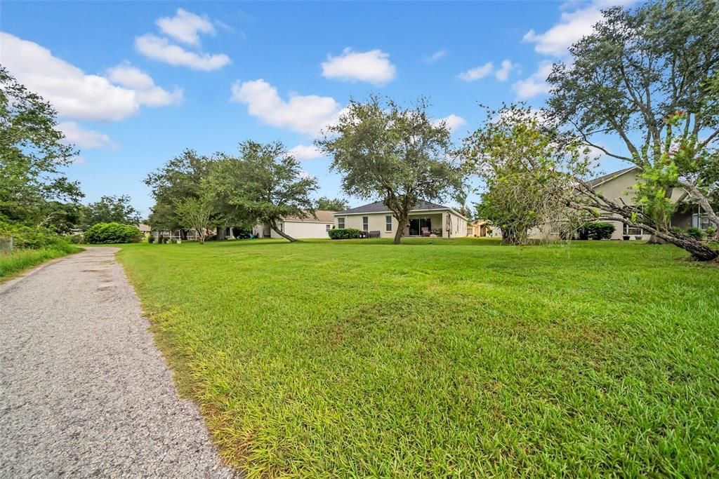 For Sale: $344,900 (4 beds, 2 baths, 1991 Square Feet)