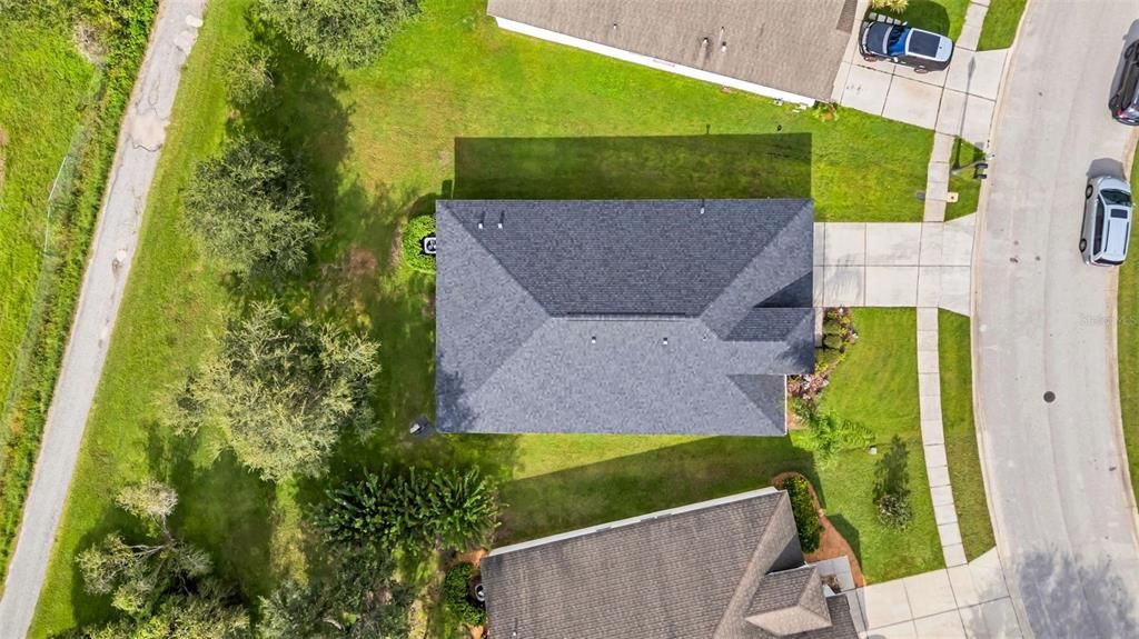 For Sale: $344,900 (4 beds, 2 baths, 1991 Square Feet)