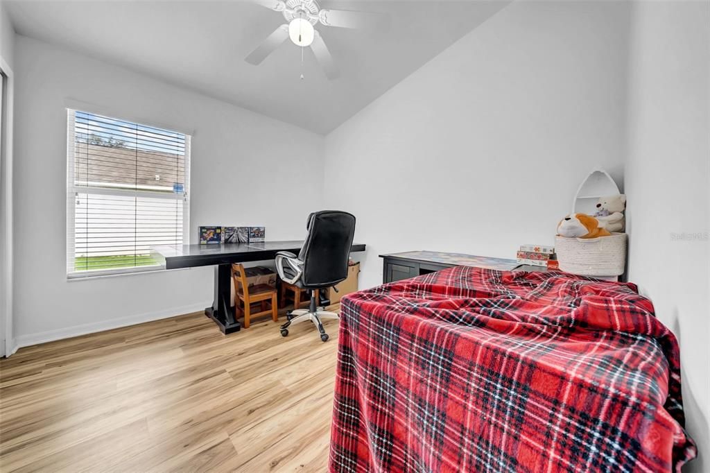 For Sale: $344,900 (4 beds, 2 baths, 1991 Square Feet)