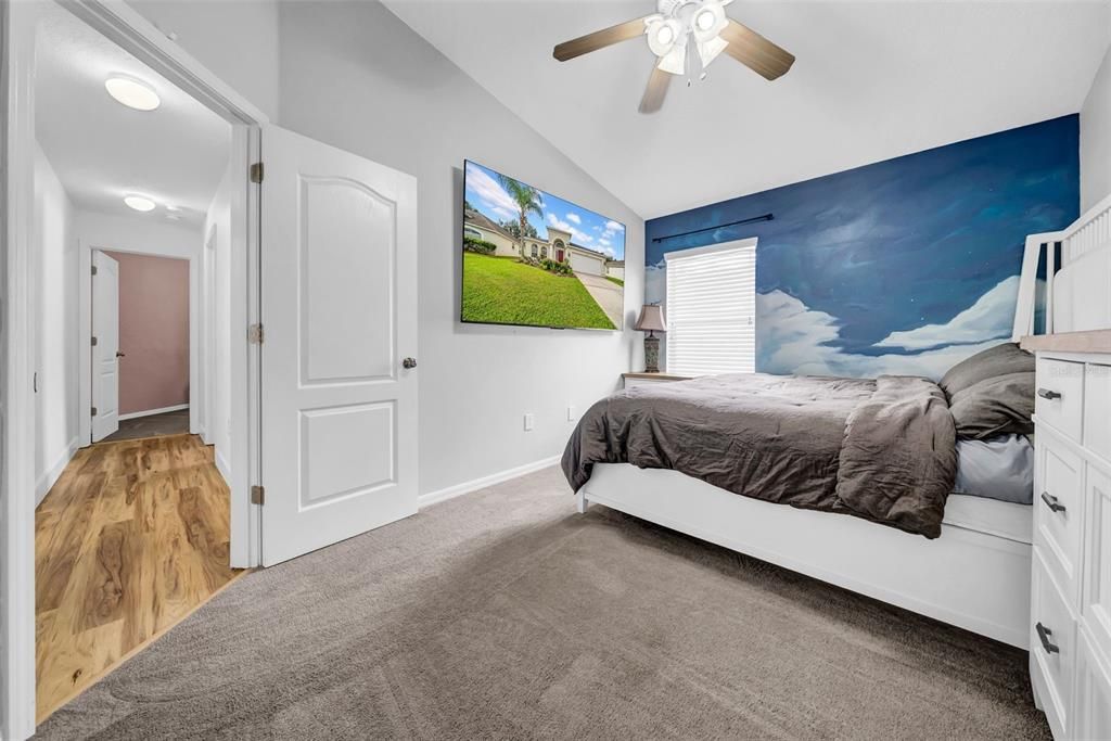 For Sale: $344,900 (4 beds, 2 baths, 1991 Square Feet)