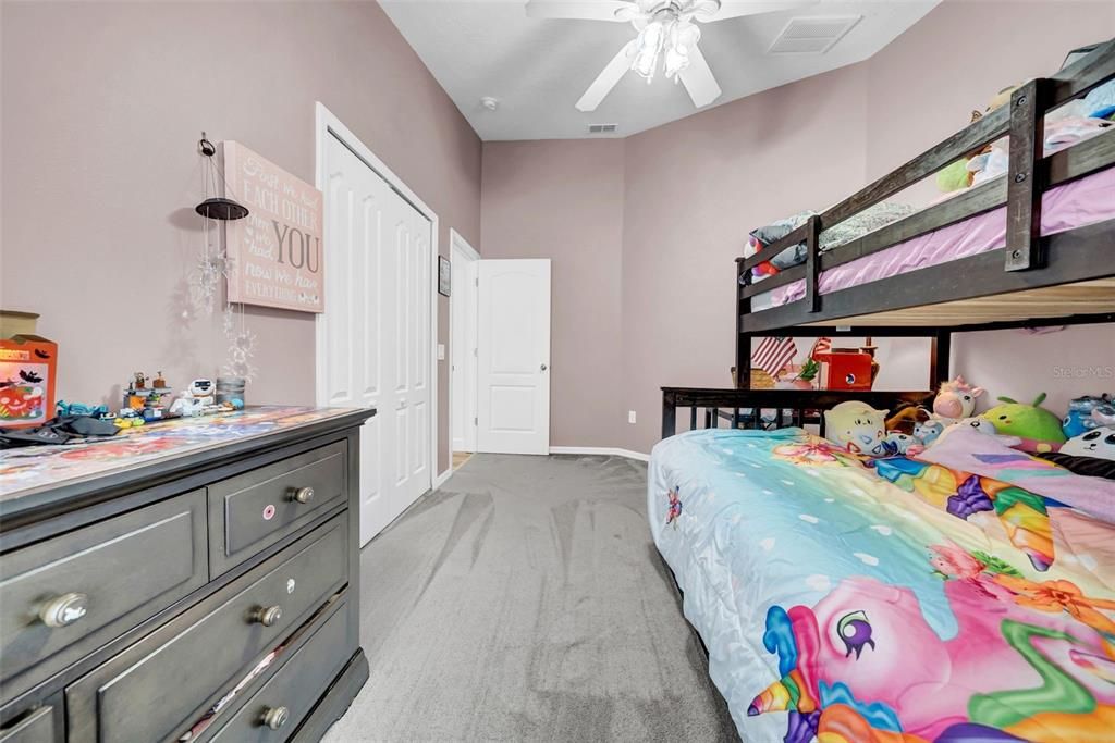 For Sale: $344,900 (4 beds, 2 baths, 1991 Square Feet)