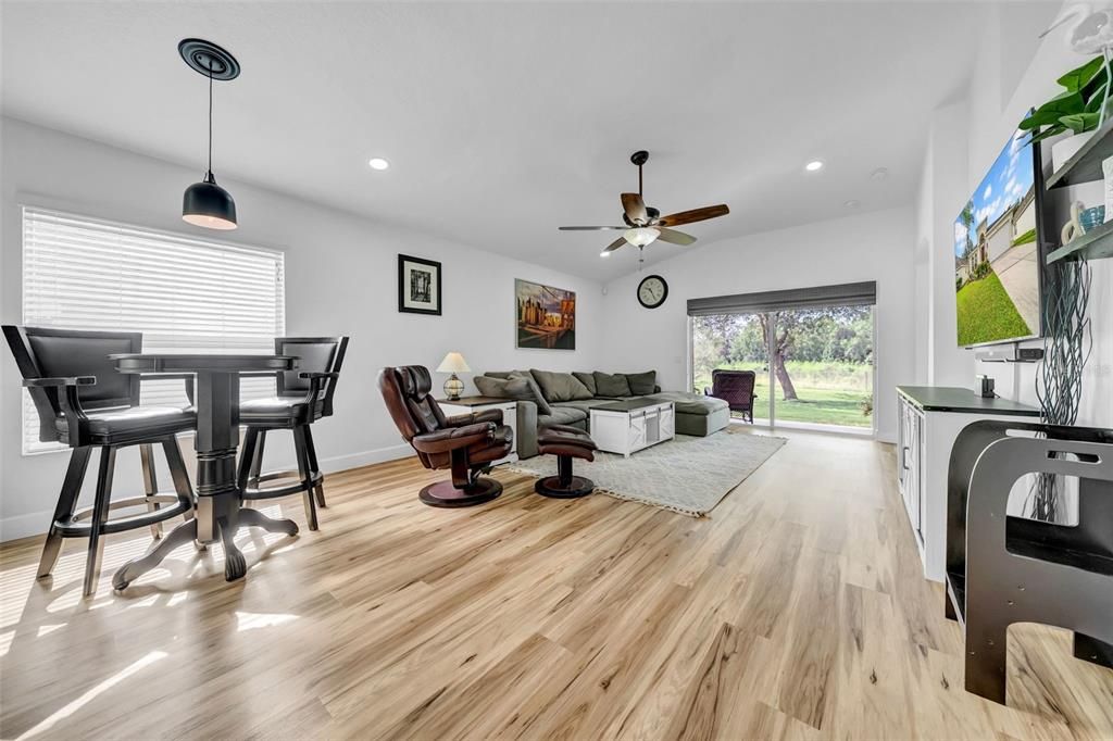 For Sale: $344,900 (4 beds, 2 baths, 1991 Square Feet)