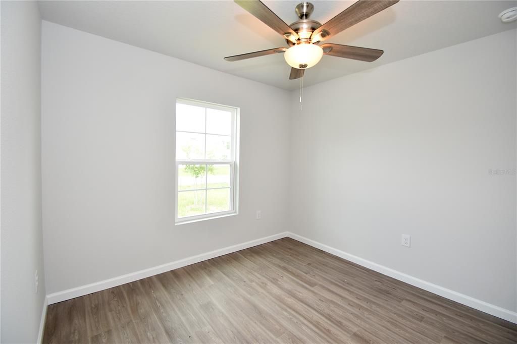 出租: $2,100 (4 贝兹, 2 浴室, 1517 平方英尺)