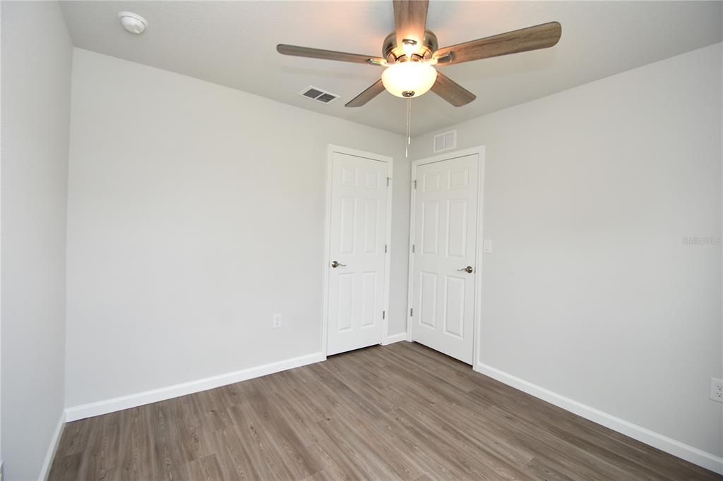 出租: $2,100 (4 贝兹, 2 浴室, 1517 平方英尺)