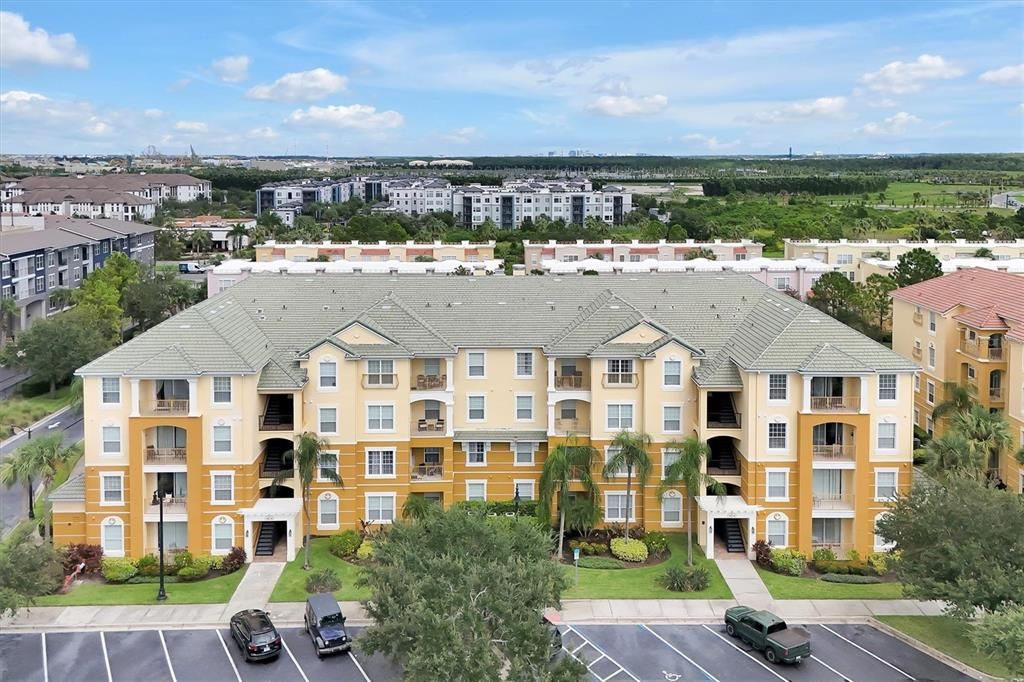 Activo con contrato: $425,000 (2 camas, 2 baños, 1112 Pies cuadrados)