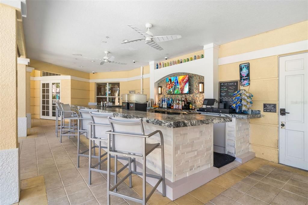 Activo con contrato: $425,000 (2 camas, 2 baños, 1112 Pies cuadrados)