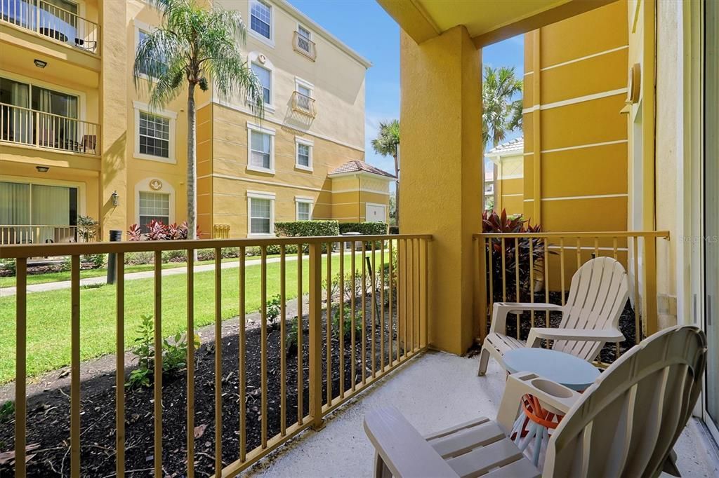 Activo con contrato: $425,000 (2 camas, 2 baños, 1112 Pies cuadrados)