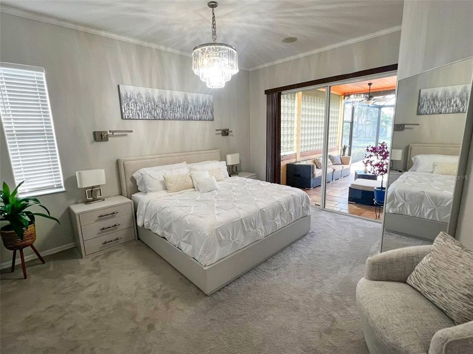 Active With Contract: $898,000 (4 beds, 3 baths, 2482 Square Feet)