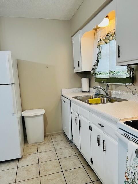 For Sale: $94,999 (1 beds, 1 baths, 650 Square Feet)