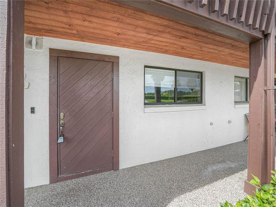 待售: $154,900 (2 贝兹, 2 浴室, 1600 平方英尺)