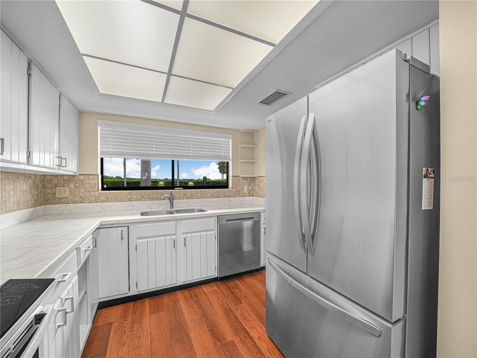 待售: $154,900 (2 贝兹, 2 浴室, 1600 平方英尺)