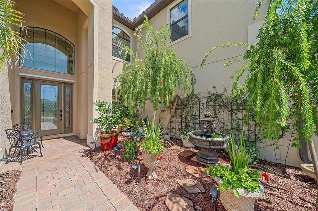 На продажу: $985,000 (6 спален, 3 ванн, 3563 Квадратных фут)