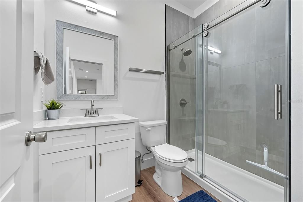 待售: $575,000 (4 贝兹, 2 浴室, 1922 平方英尺)