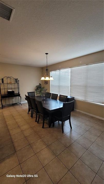 For Rent: $3,750 (6 beds, 5 baths, 3512 Square Feet)