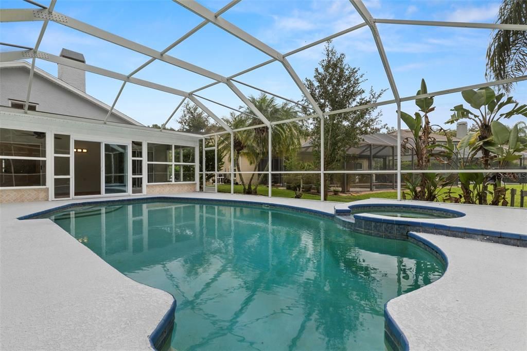 For Sale: $529,000 (3 beds, 2 baths, 1419 Square Feet)