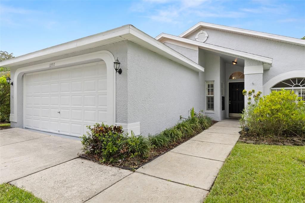 For Sale: $529,000 (3 beds, 2 baths, 1419 Square Feet)