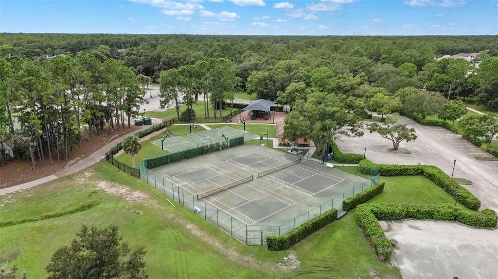 For Sale: $529,000 (3 beds, 2 baths, 1419 Square Feet)