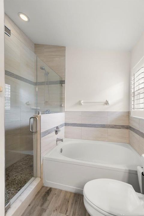 For Sale: $529,000 (3 beds, 2 baths, 1419 Square Feet)