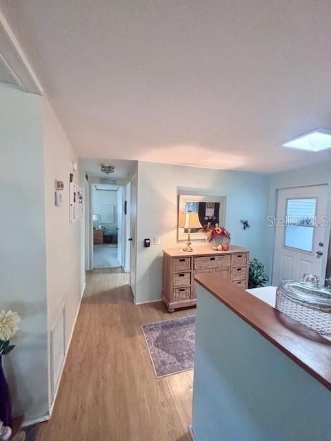 Activo con contrato: $145,000 (2 camas, 2 baños, 1268 Pies cuadrados)