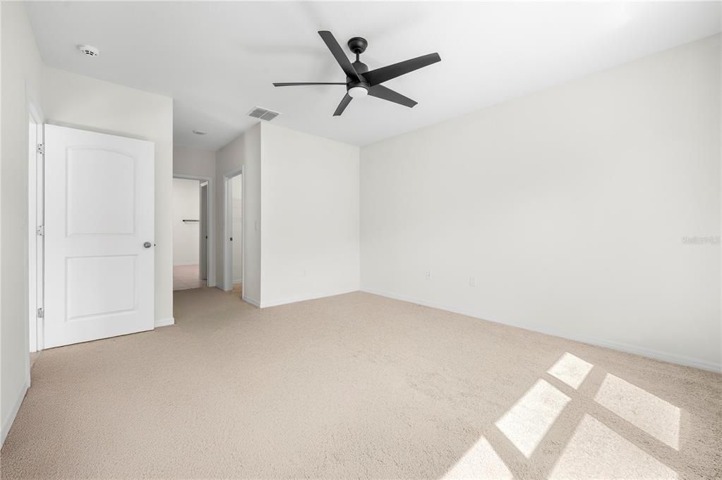 En Venta: $365,000 (3 camas, 2 baños, 1690 Pies cuadrados)