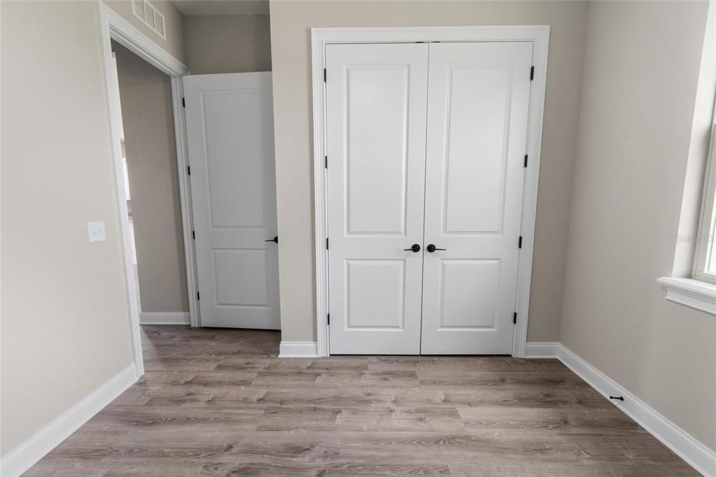 На продажу: $329,000 (3 спален, 2 ванн, 1510 Квадратных фут)