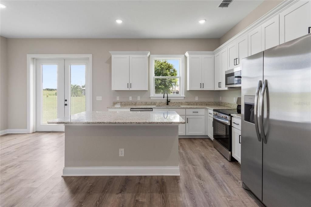 На продажу: $329,000 (3 спален, 2 ванн, 1510 Квадратных фут)