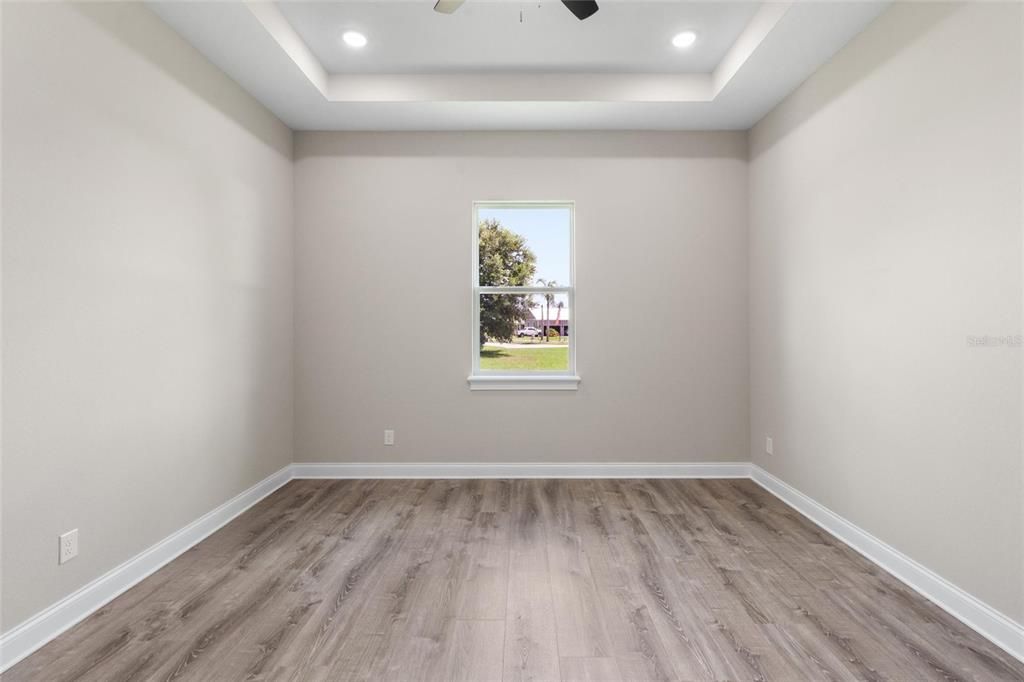 На продажу: $329,000 (3 спален, 2 ванн, 1510 Квадратных фут)