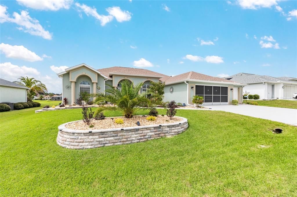 На продажу: $369,000 (2 спален, 2 ванн, 1876 Квадратных фут)