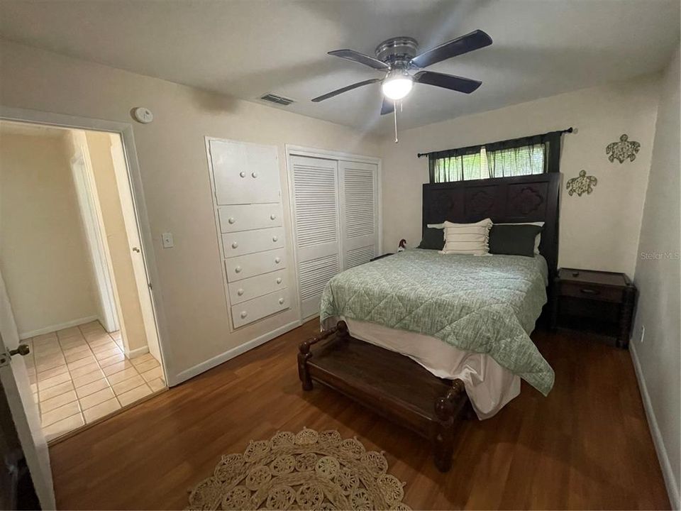 出租: $1,850 (3 贝兹, 2 浴室, 1983 平方英尺)