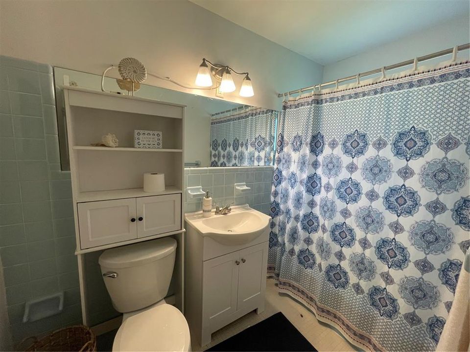 出租: $1,850 (3 贝兹, 2 浴室, 1983 平方英尺)