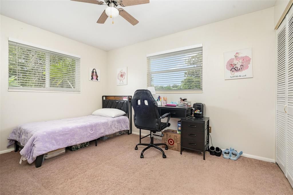 En Venta: $285,000 (4 camas, 1 baños, 1300 Pies cuadrados)