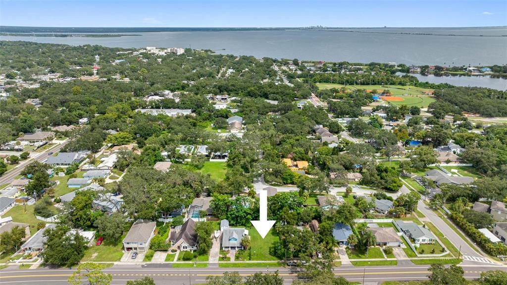 En Venta: $349,500 (0.11 acres)