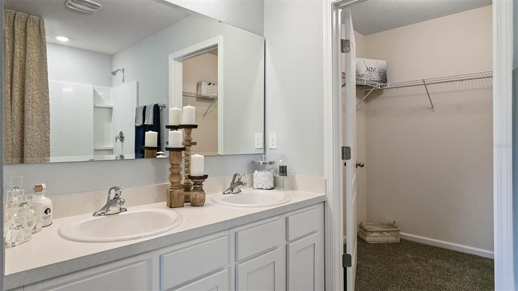 Active With Contract: $341,990 (4 beds, 2 baths, 1778 Square Feet)