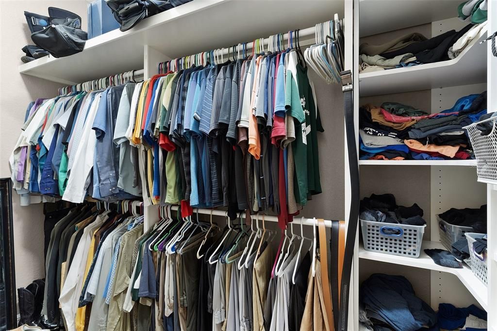 For Sale: $939,900 (4 beds, 2 baths, 3350 Square Feet)