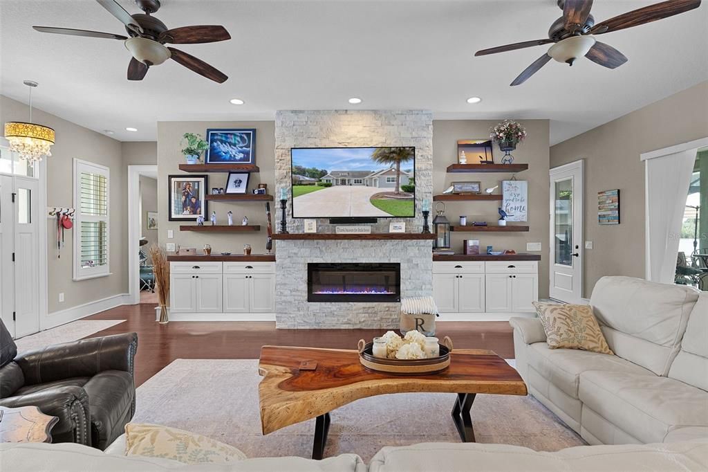 For Sale: $939,900 (4 beds, 2 baths, 3350 Square Feet)