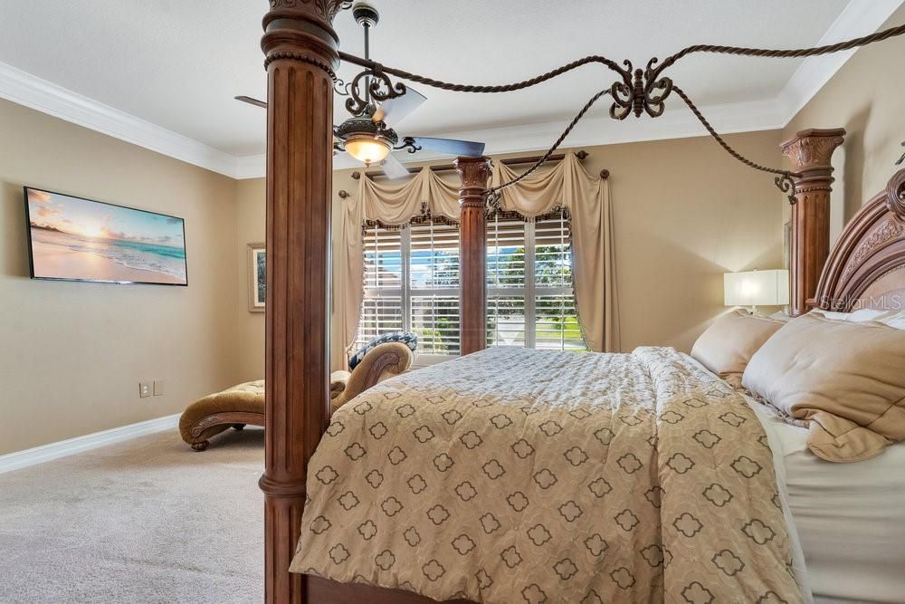 Active With Contract: $570,000 (2 beds, 2 baths, 2173 Square Feet)