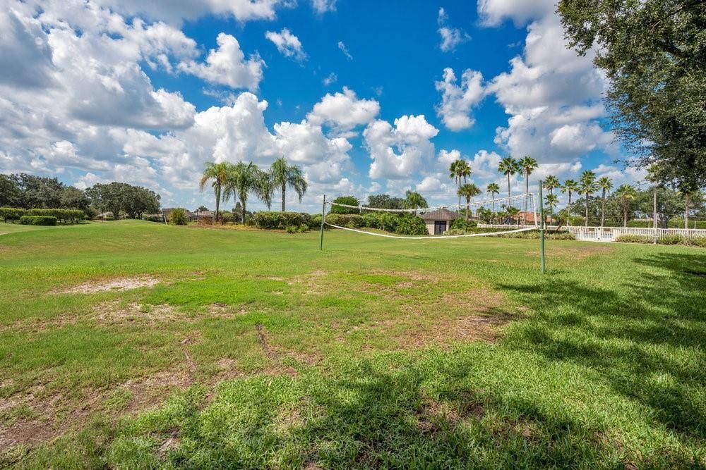 Active With Contract: $570,000 (2 beds, 2 baths, 2173 Square Feet)