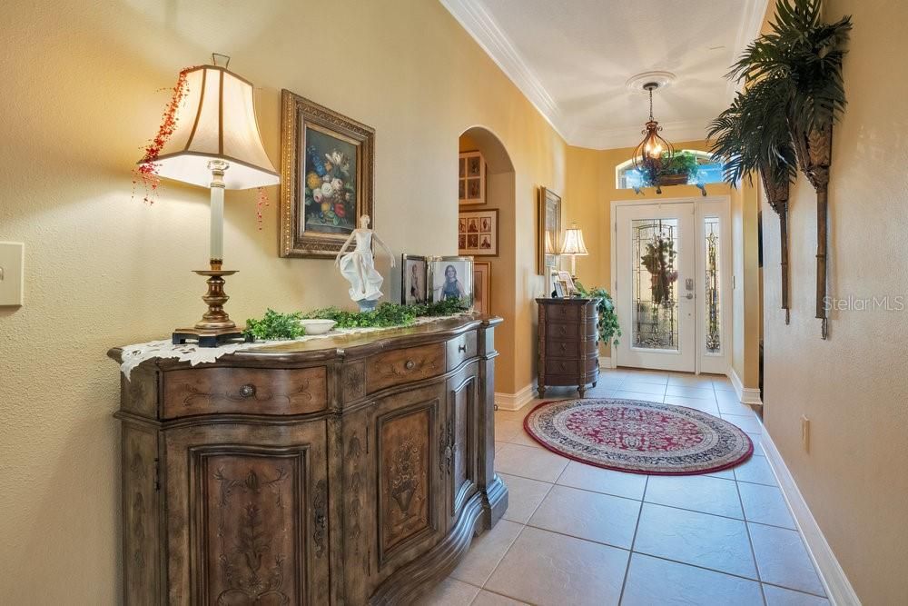 Active With Contract: $570,000 (2 beds, 2 baths, 2173 Square Feet)