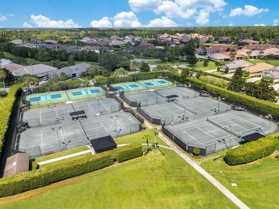 Active With Contract: $570,000 (2 beds, 2 baths, 2173 Square Feet)