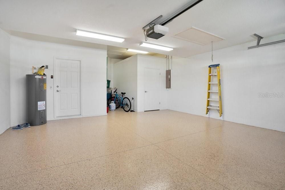 Active With Contract: $570,000 (2 beds, 2 baths, 2173 Square Feet)