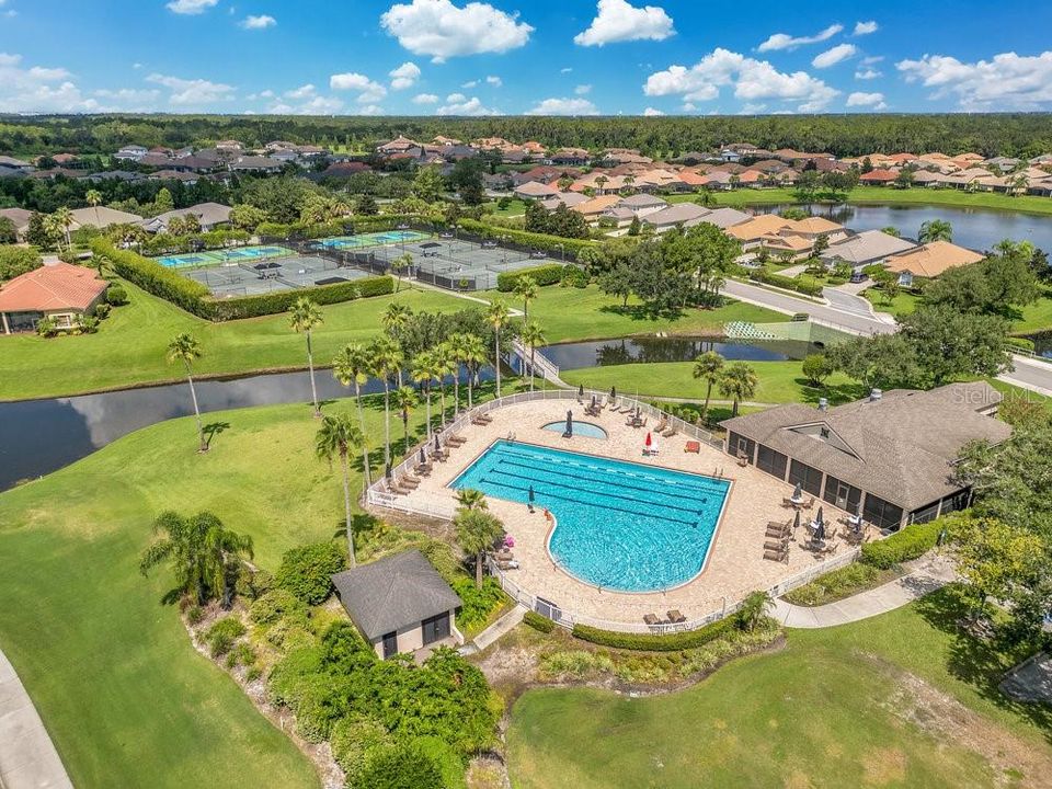 Active With Contract: $570,000 (2 beds, 2 baths, 2173 Square Feet)