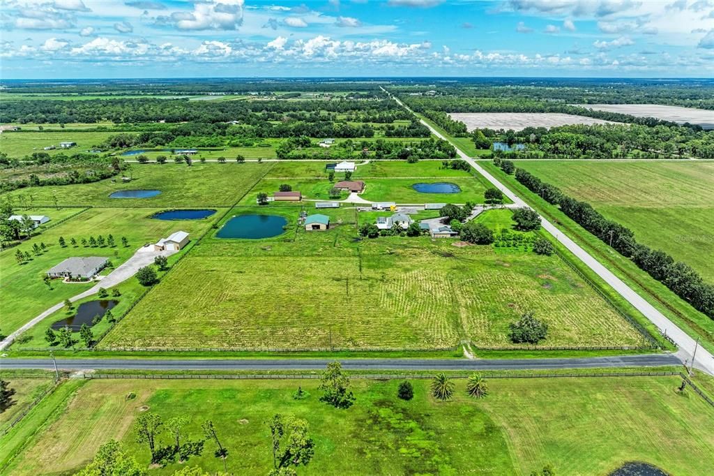 En Venta: $500,000 (5.08 acres)