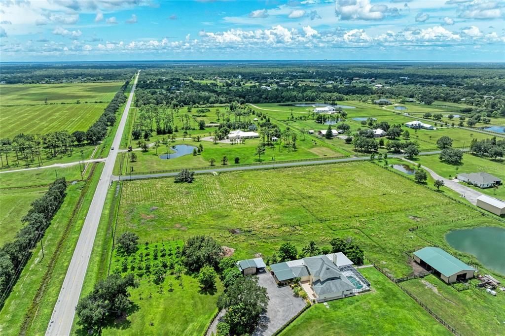 En Venta: $500,000 (5.08 acres)