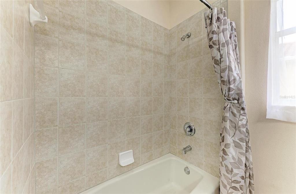 For Sale: $499,000 (4 beds, 3 baths, 2828 Square Feet)