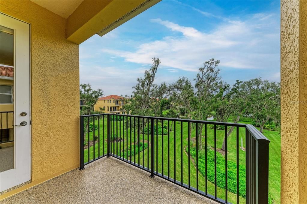 For Sale: $499,000 (4 beds, 3 baths, 2828 Square Feet)