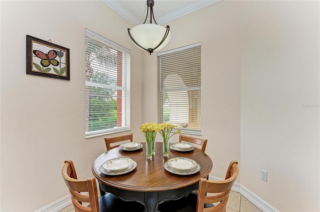 For Sale: $499,000 (4 beds, 3 baths, 2828 Square Feet)