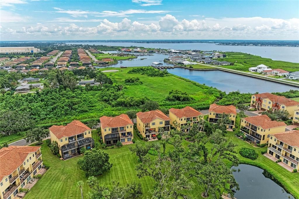 For Sale: $499,000 (4 beds, 3 baths, 2828 Square Feet)